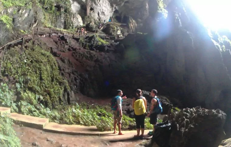 Ultimate Borneo: Off-Road Bike, Kayak, & Cave Adventure